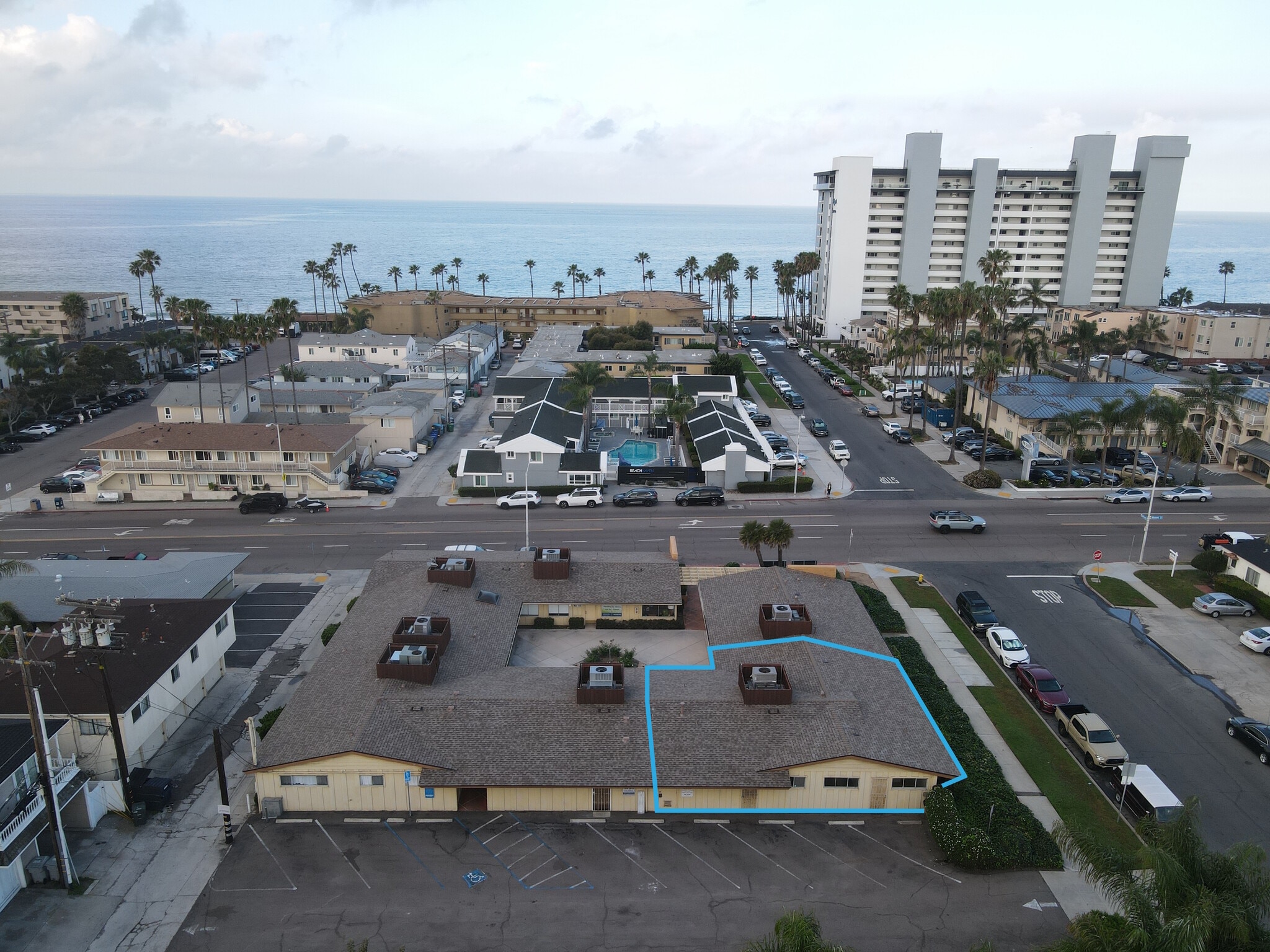 4747 Mission Blvd, San Diego, CA à louer Photo principale– Image 1 sur 12