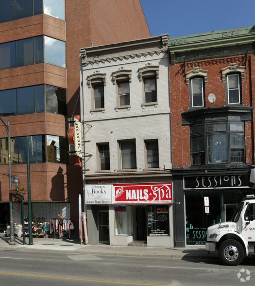 436 Richmond St, London, ON à louer - Photo de l’immeuble – Image 2 sur 2