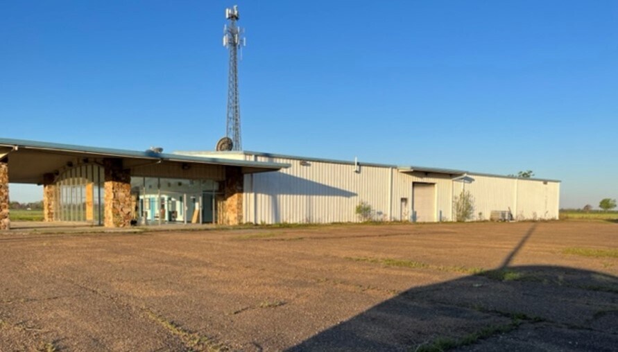 2975 Highway 61 N, Tunica, MS à louer Photo de l’immeuble– Image 1 sur 5