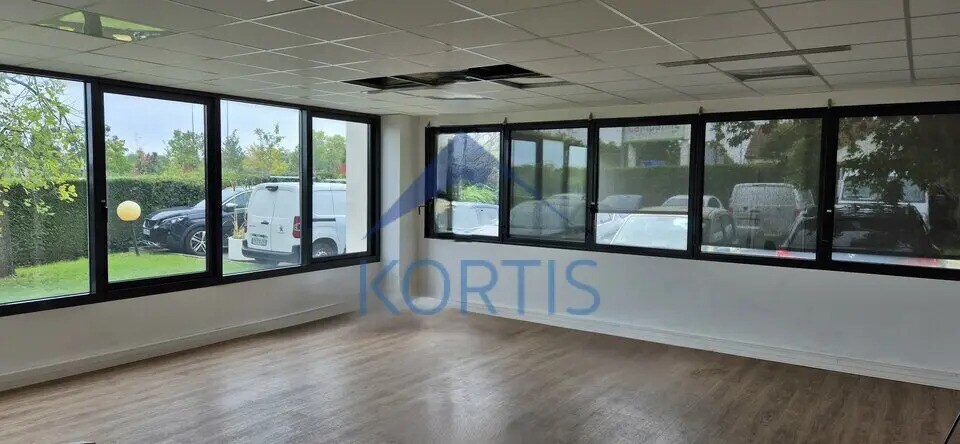 Bureau dans Bron à louer - Photo intérieure – Image 2 sur 9