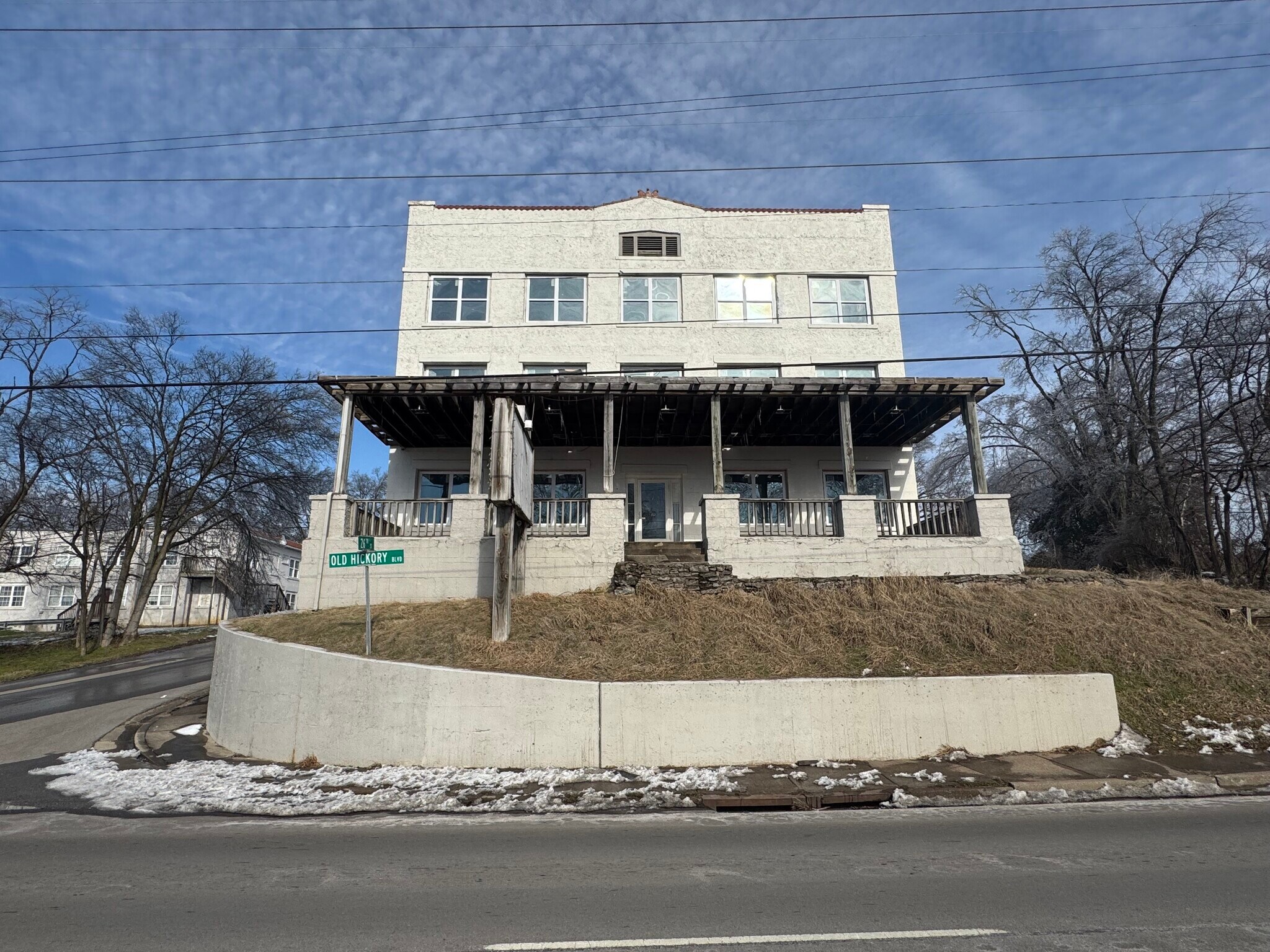 Old Hickory Boulevard block portefeuille de 2 biens à vendre sur LoopNet.fr Photo principale– Image 1 sur 35