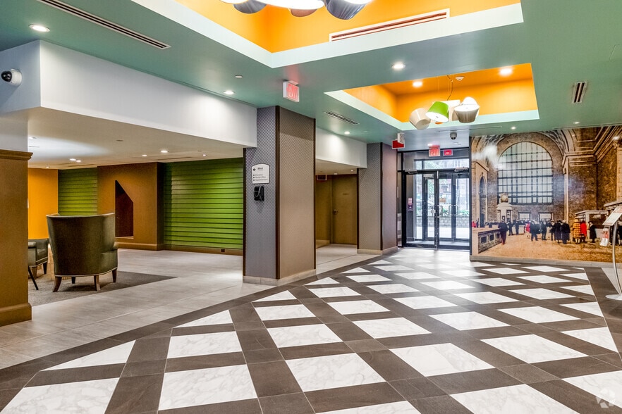 614 Church St, Toronto, ON à louer - Photo intérieure – Image 3 sur 36