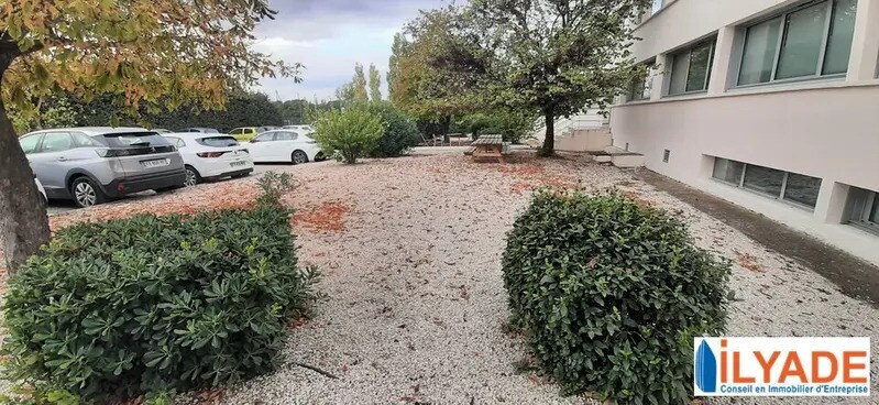 365 Rue Maurice Aicardi Lejard, Aix-en-Provence à louer - Photo de l’immeuble – Image 3 sur 9