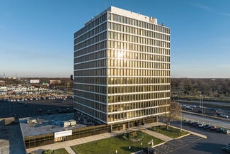 Plus de détails pour 1701 S 1st Ave, Maywood, IL - Différents types d’espaces à louer