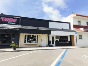2822 E Commercial Blvd, Fort Lauderdale, FL à vendre Photo intérieure– Image 1 sur 13