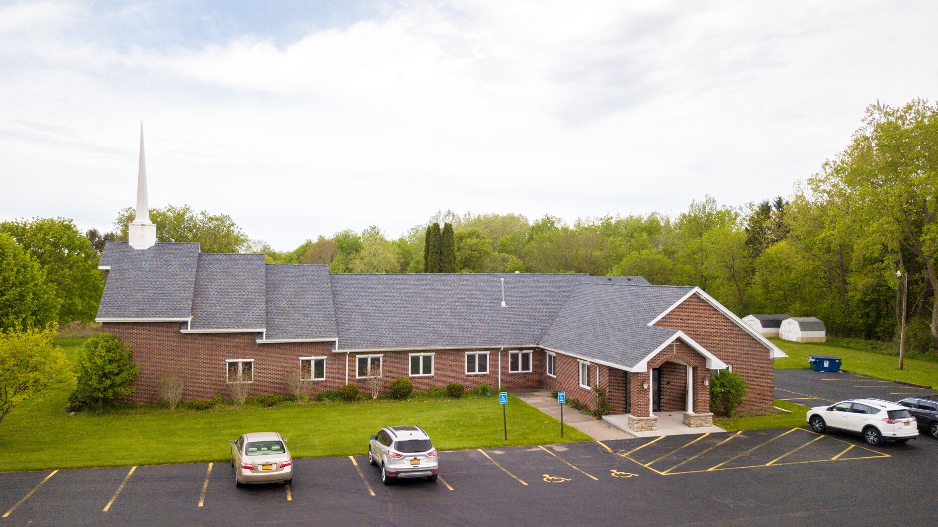 1274 Penfield Center Rd, Penfield, NY à vendre Photo principale– Image 1 sur 2