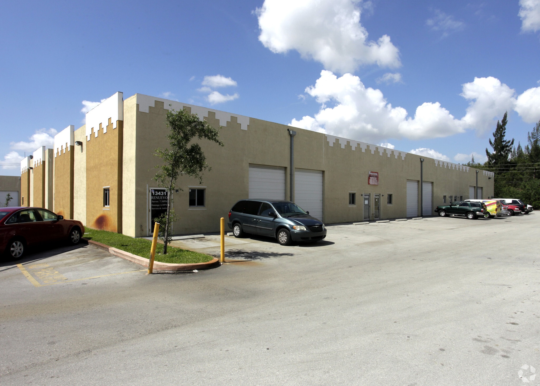 13401-13431 NW 47th Ave, Opa-locka, FL à vendre Photo principale– Image 1 sur 25