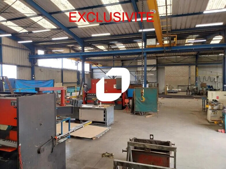 Industriel/Logistique dans Couëron à vendre - Photo intérieure – Image 3 sur 8