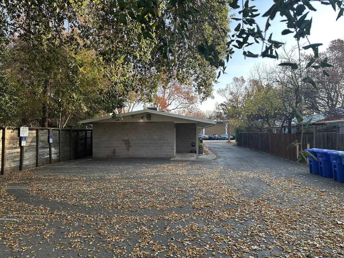 View Photo