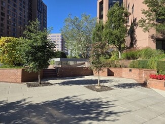Plus de détails pour 34 S Lexington Ave, White Plains, NY - Local commercial à louer