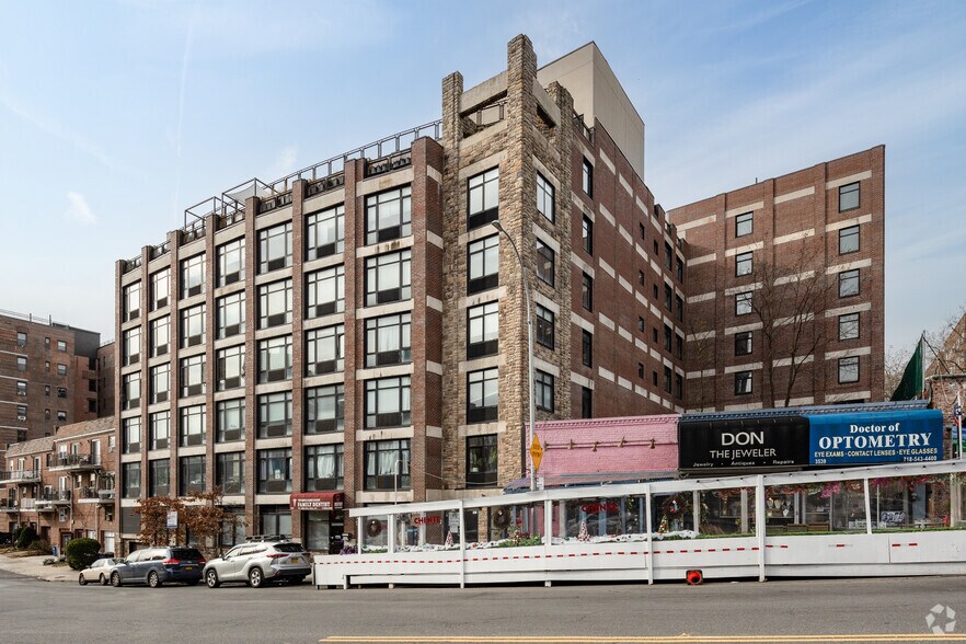 3536 Cambridge Ave, Bronx, NY à louer - Photo principale – Image 1 sur 5