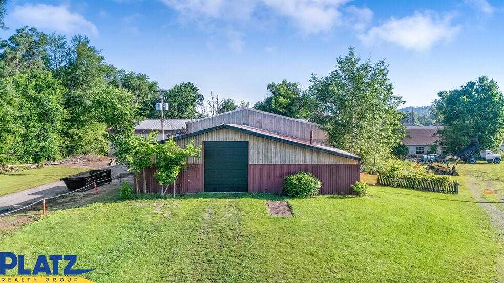 50 Drummond Ave, Hubbard, OH à louer - Photo de l’immeuble – Image 1 sur 7