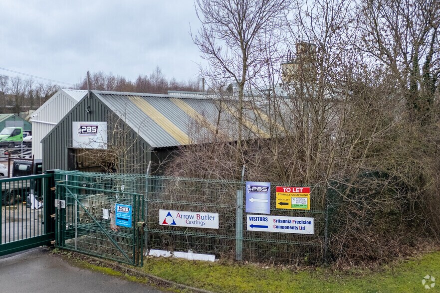 Station Rd, Chesterfield à louer - Photo principale – Image 2 sur 3