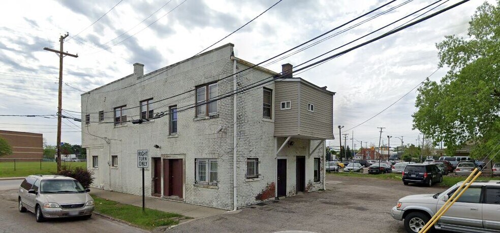 576 E 152nd St, Cleveland, OH à vendre - Photo principale – Image 2 sur 24