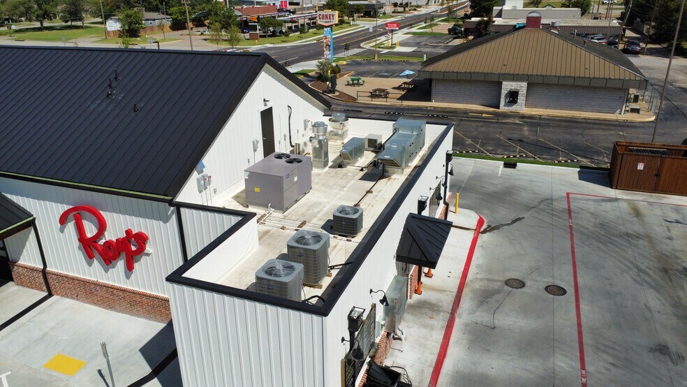 418 Main St, Jenks, OK à vendre - Photo de l’immeuble – Image 3 sur 31