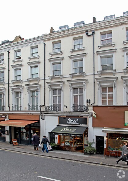 25 Westbourne Grv, Londres à vendre - Photo principale – Image 1 sur 2