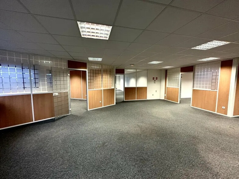 Bureau dans ILLKIRCH-GRAFFENSTADEN à louer - Photo intérieure – Image 3 sur 6