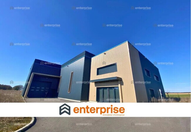 Plus de détails pour Local d’activités à vendre