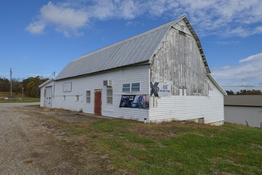 31232 Red Hill Rd, Langsville, OH à vendre - Photo de l’immeuble – Image 2 sur 39