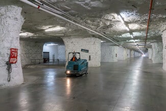 Plus de détails pour 1600 N State Route 291, Independence, MO - Industriel/Logistique à louer