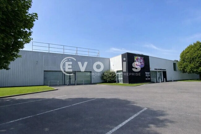 Plus de détails pour Local commercial à louer