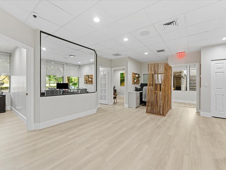 2295 NW Corporate Blvd, Boca Raton, FL à louer - Photo intérieure – Image 3 sur 53