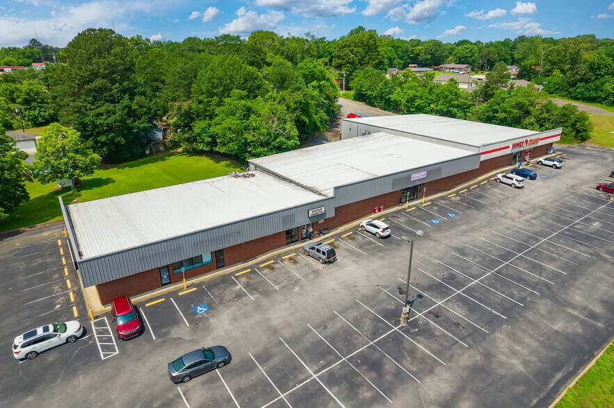121 Whitley Ave, Henderson, TN à louer - Photo de l’immeuble – Image 3 sur 10