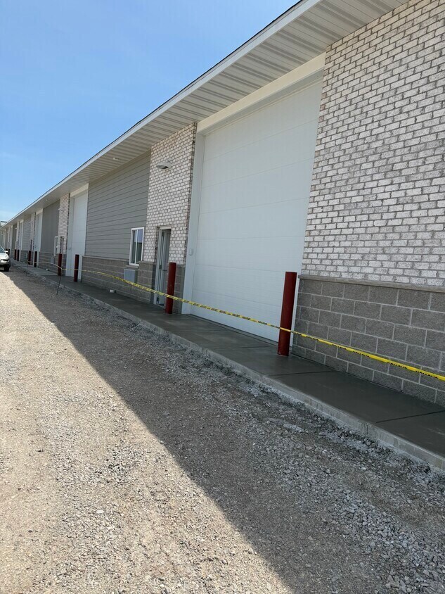 1405 Enterprise Dr, De Pere, WI à louer Photo principale– Image 1 sur 8