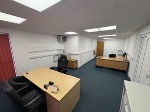 Millbrook Rd E, Southampton à louer Photo intérieure– Image 1 sur 4