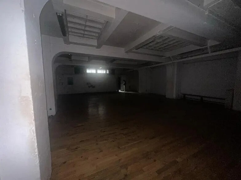 18/20 Rue Du Faubourg Du Temple, Paris à louer - Photo intérieure – Image 2 sur 4