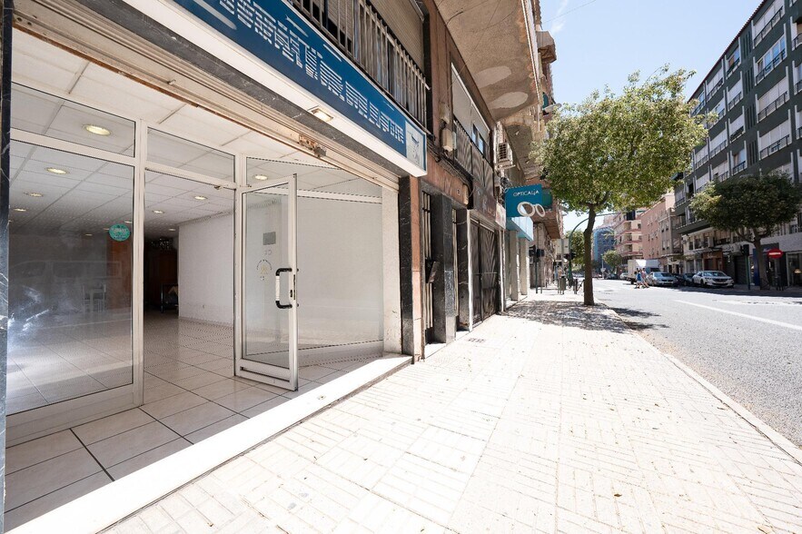 Carrer Vicente Blasco Ibáñez, 98, Elche, Alicante à vendre - Photo de l’immeuble – Image 2 sur 9