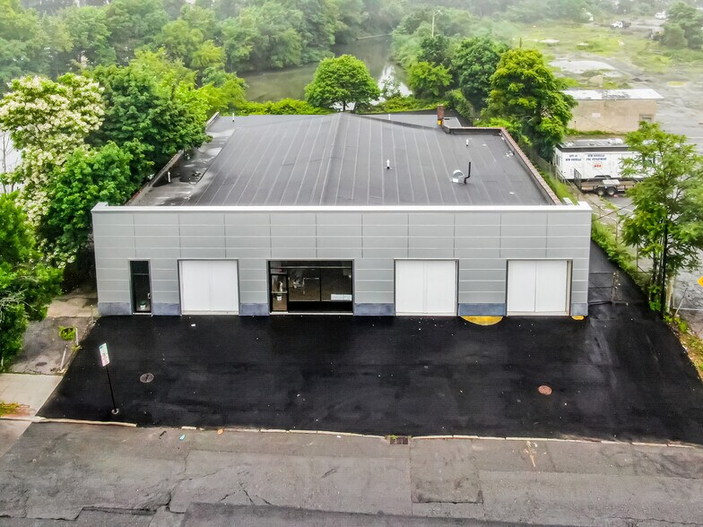 212-216 Main St, New Rochelle, NY à louer - Photo de l’immeuble – Image 1 sur 18