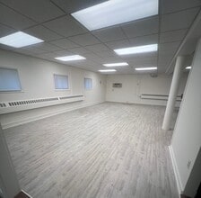 105 Washington St, North Easton, MA à louer Photo intérieure– Image 2 sur 3