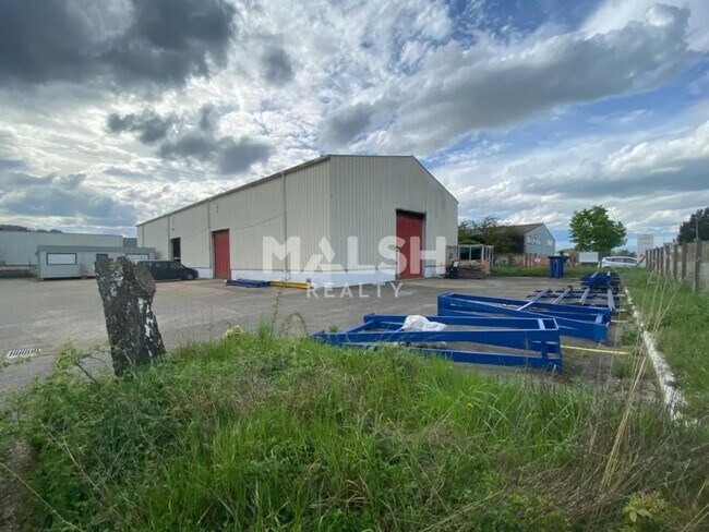 Plus de détails pour Bureau, Local d'activités à louer