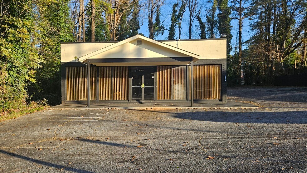 2125 Headland Dr, Atlanta, GA à vendre - Photo de l’immeuble – Image 2 sur 12