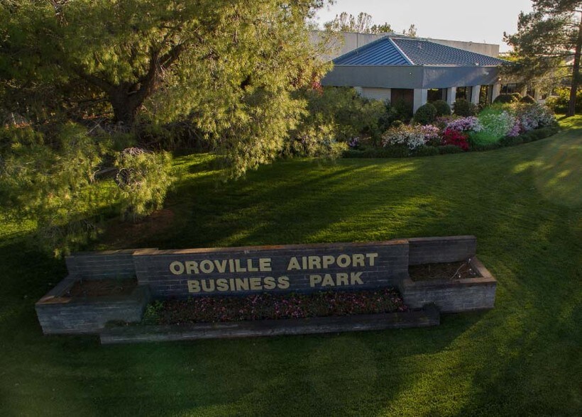 2015 Challenger Ave, Oroville, CA à louer - Aérien – Image 1 sur 9