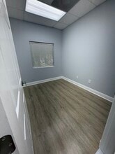 118 Central Park Pl, Sanford, FL à louer Photo intérieure– Image 2 sur 15