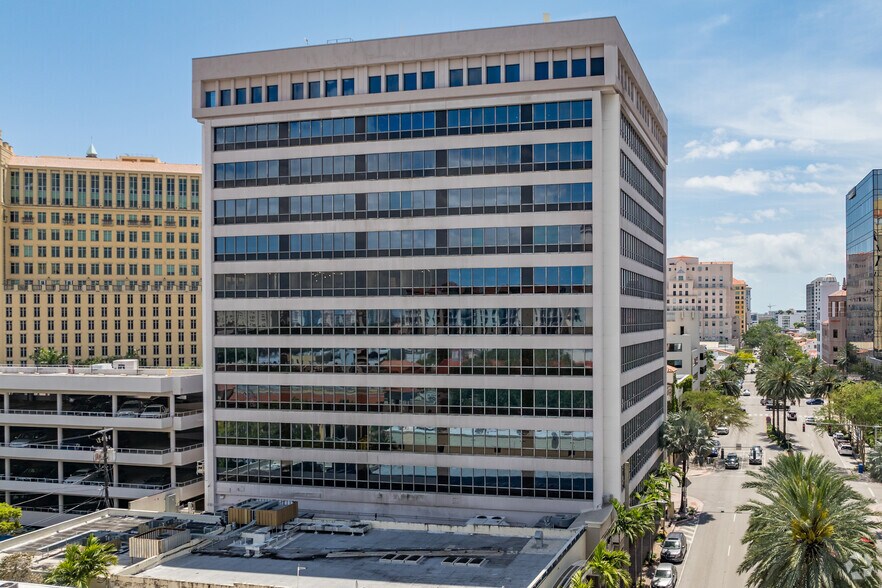 2121 Ponce de Leon Blvd, Coral Gables, FL à louer - Aérien – Image 2 sur 6