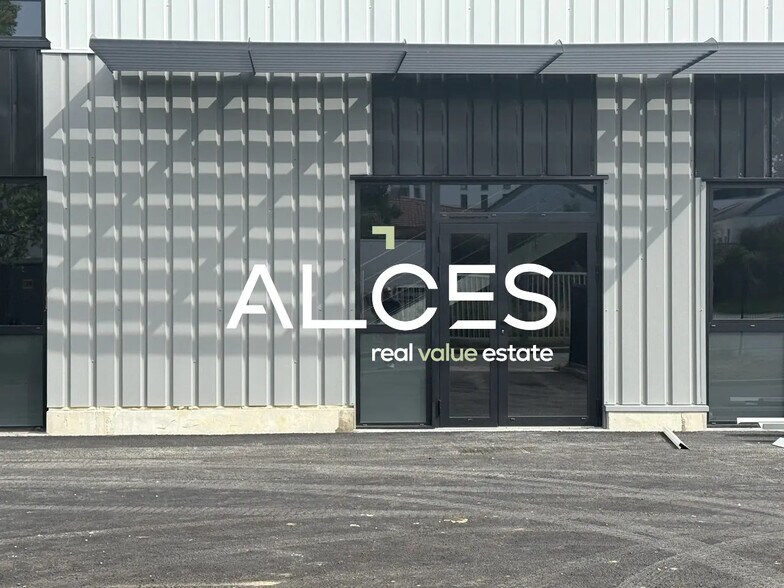 Local d’activités dans Lormont à louer - Photo de l’immeuble – Image 1 sur 1