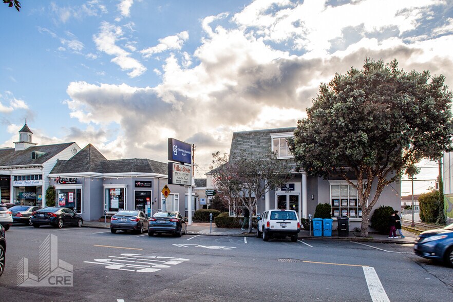 2633 Ocean Ave, San Francisco, CA à louer - Photo de l’immeuble – Image 1 sur 7