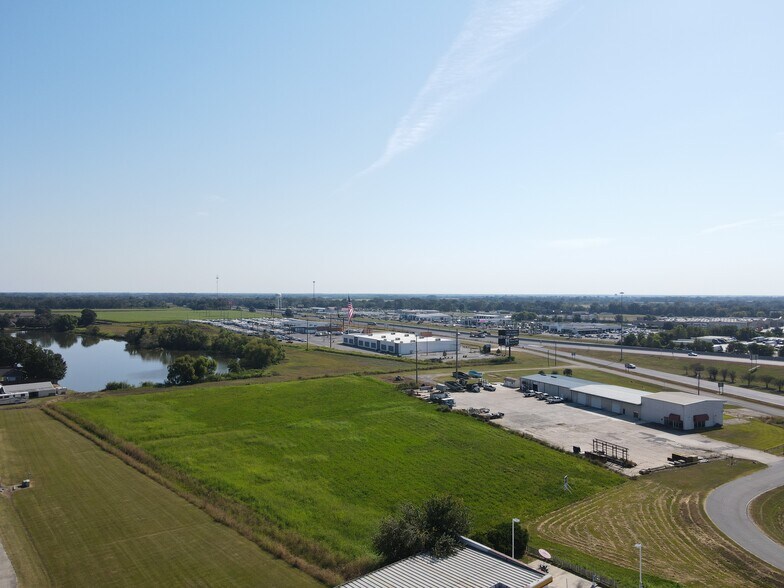 000 Rees Ext., Breaux Bridge, LA à vendre - Aérien – Image 3 sur 5