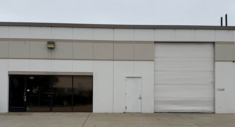 23762 Foley St, Hayward, CA à louer - Photo de l’immeuble – Image 2 sur 5