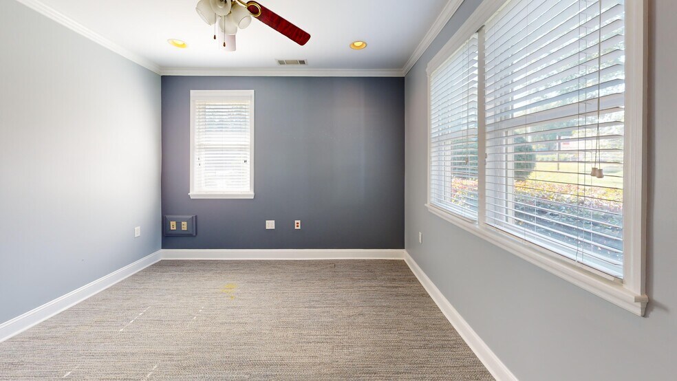 1684 Prince Ave, Athens, GA à louer - Photo de l’immeuble – Image 3 sur 8