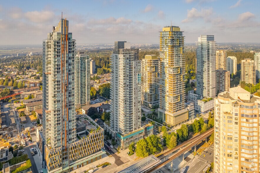 4400 Beresford St, Burnaby, BC à vendre - Photo de l’immeuble – Image 2 sur 7