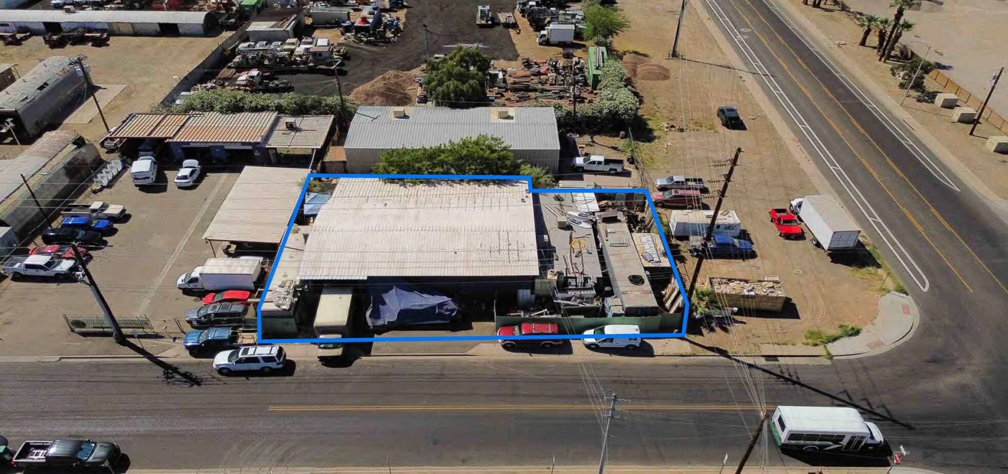 4001 E Madison St, Phoenix, AZ à louer Photo principale– Image 1 sur 2
