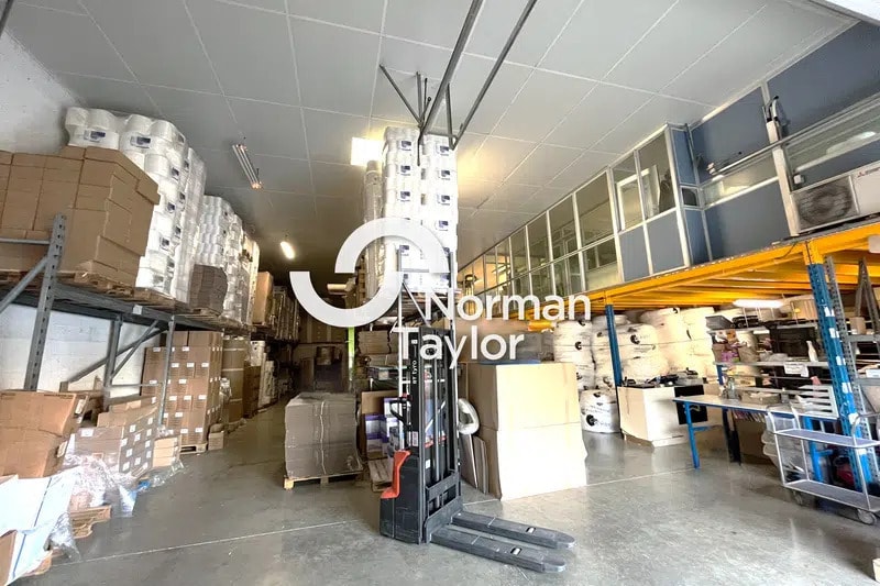 Local d’activités dans Montpellier à louer Photo intérieure– Image 1 sur 7