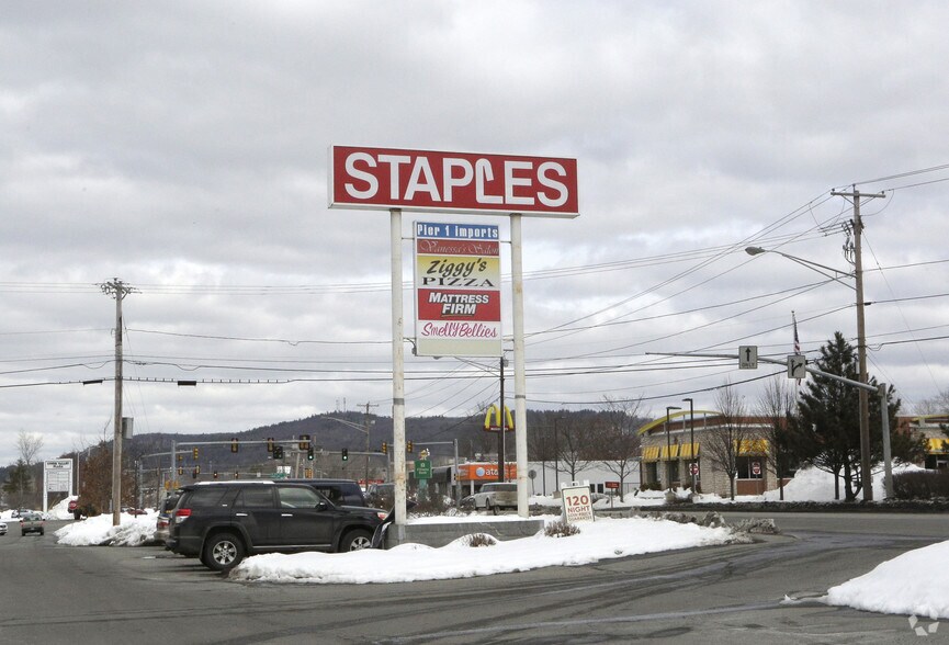 254 Plainfield Rd, West Lebanon, NH à louer - Autre – Image 3 sur 9