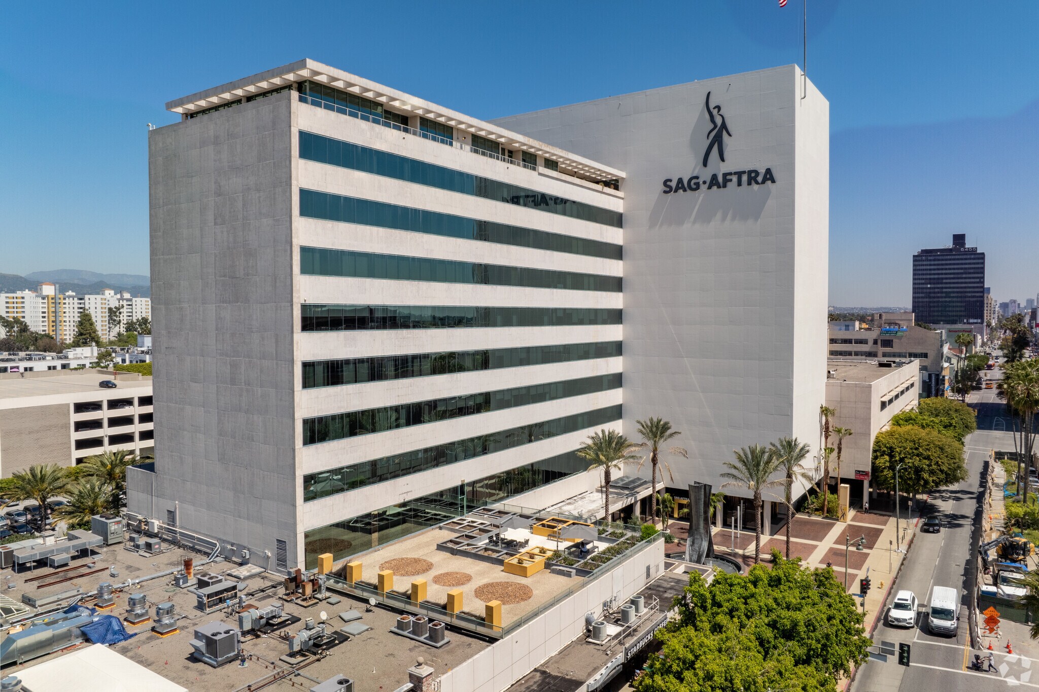 5757 Wilshire Blvd, Los Angeles, CA à louer Photo principale– Image 1 sur 64