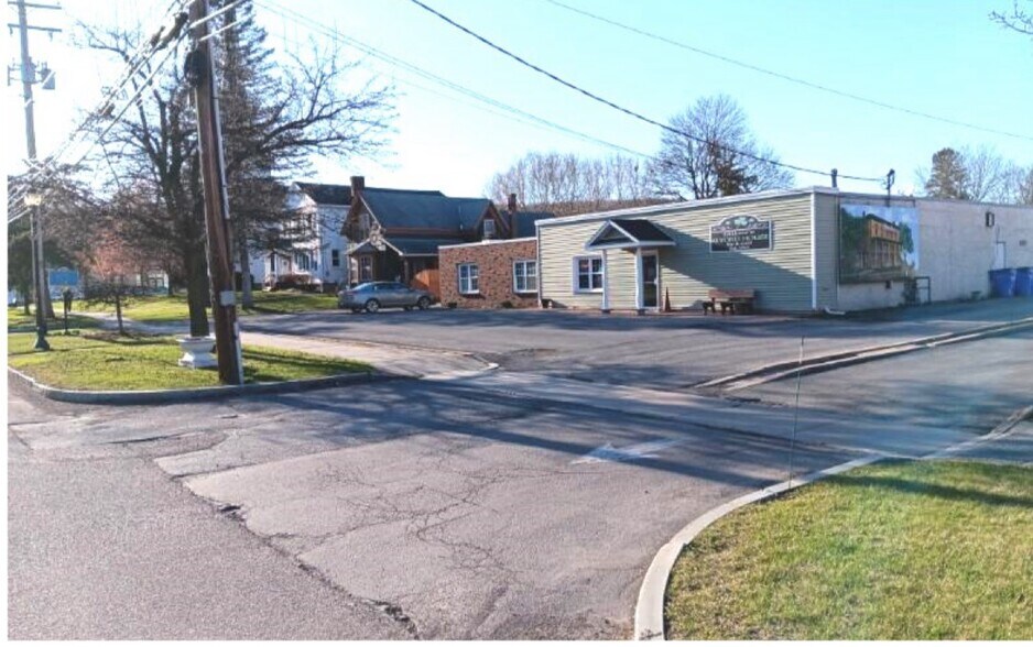 5 E Main St, Marcellus, NY à vendre - Photo principale – Image 1 sur 1