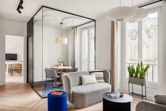 29 Rue Du Faubourg Poissonnière, Paris à louer Photo intérieure– Image 2 sur 9